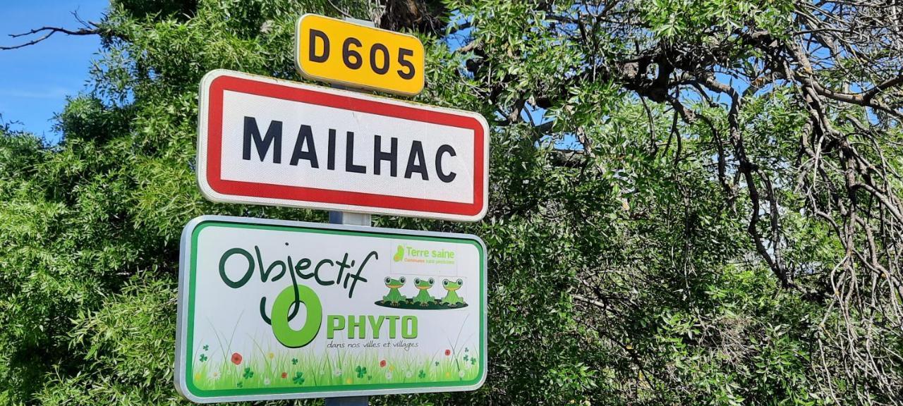 Le Coq Du Nord - Mailhac Gite Et Chambres D'Hotes Dış mekan fotoğraf
