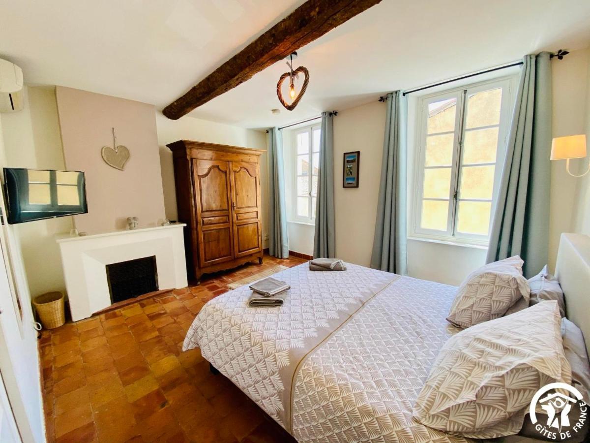 Le Coq Du Nord - Mailhac Gite Et Chambres D'Hotes Dış mekan fotoğraf